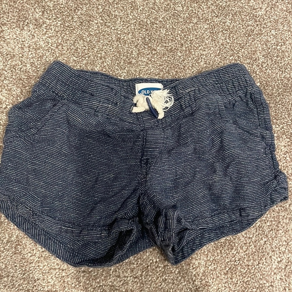 Old Navy striped shorts kids size 8